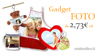 tazza, portachiavi, grembiule, zaino, cuscino cuore e tanti gadget con foto, idee regalo